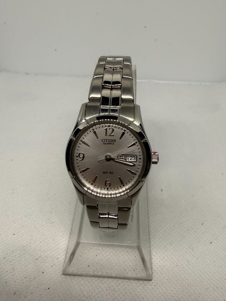 Citizen Womens Stainless Steel Silver Dial DayDate Quartz Watch Wr50m